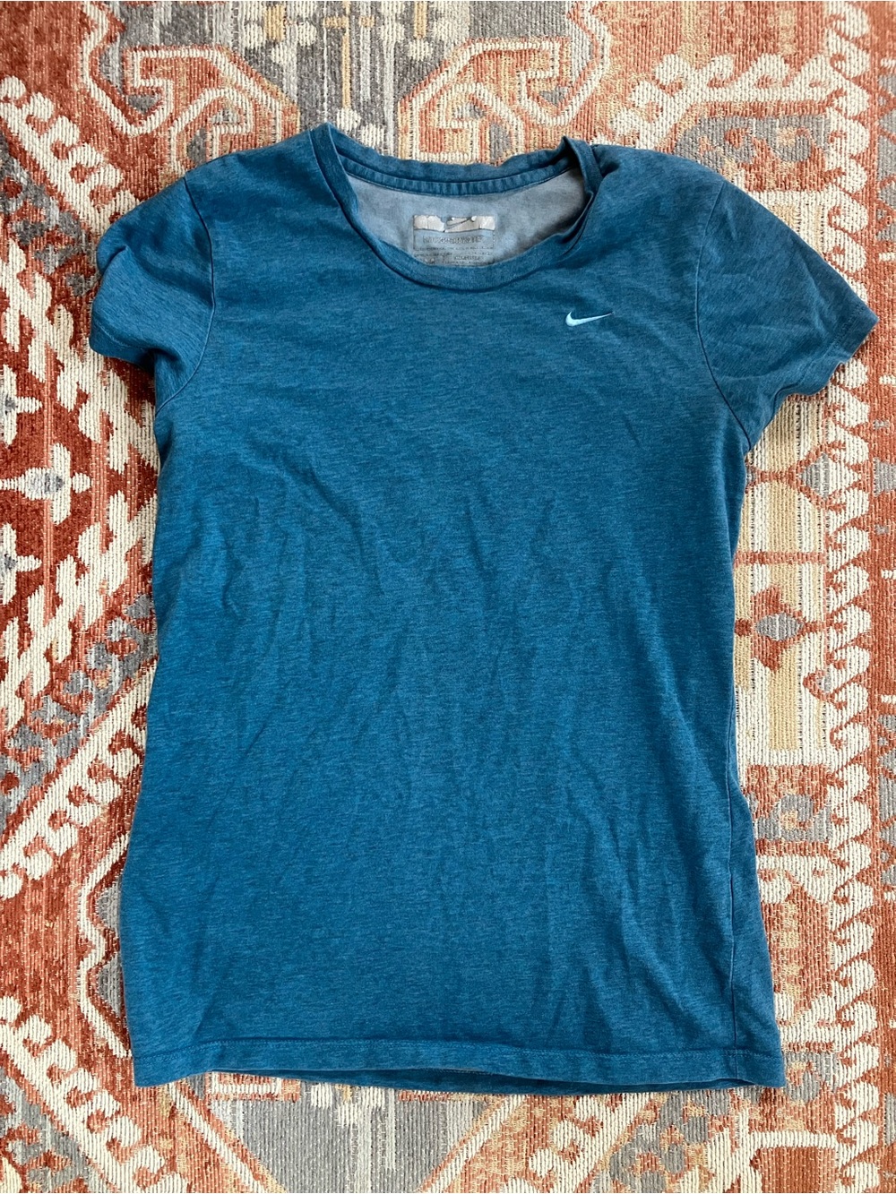 Nike Short Sleeve Women's Athletic Tee size M